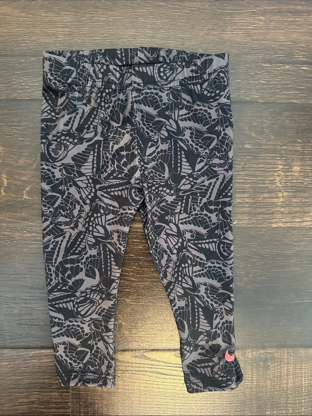 Nike Girls' Neon Pink Hooded Jacket with Printed Black Leggings size 12 months - Picture 6 of 10